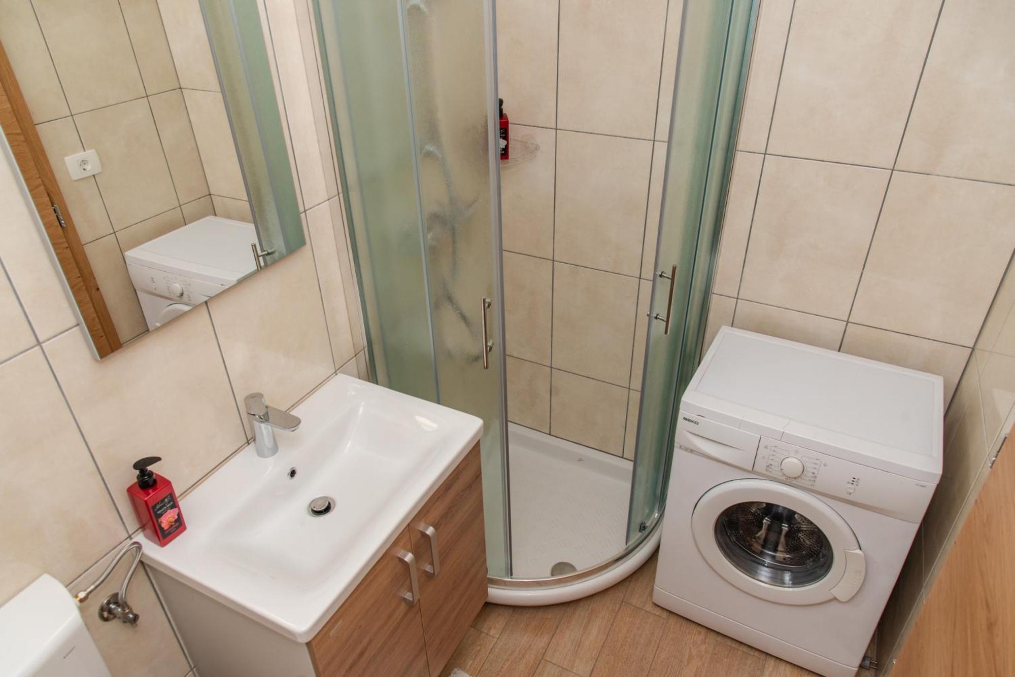Apartmaji Tinta Kanal Ngoại thất bức ảnh